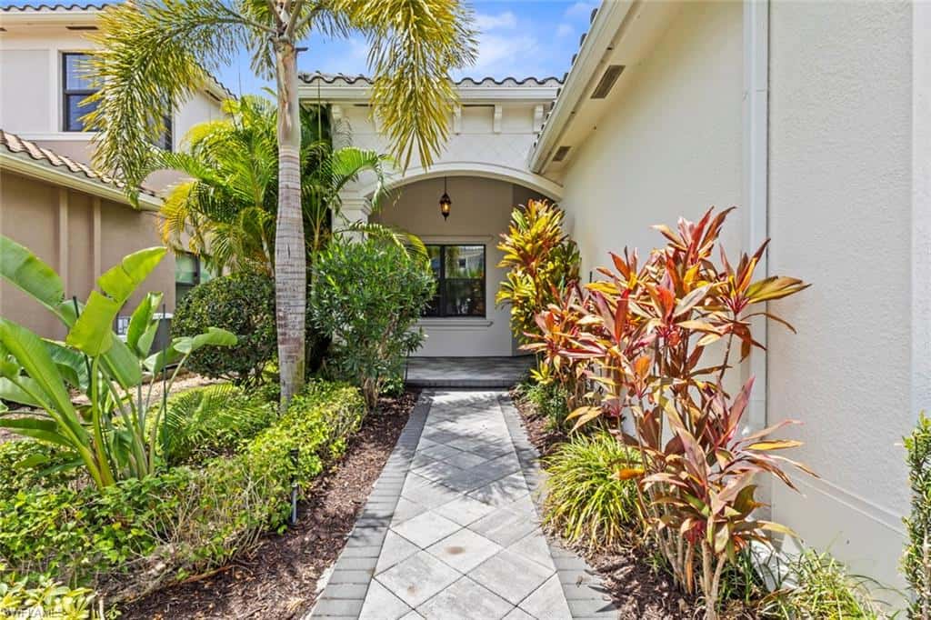 4715 Kensington Cir, Naples, photo 31