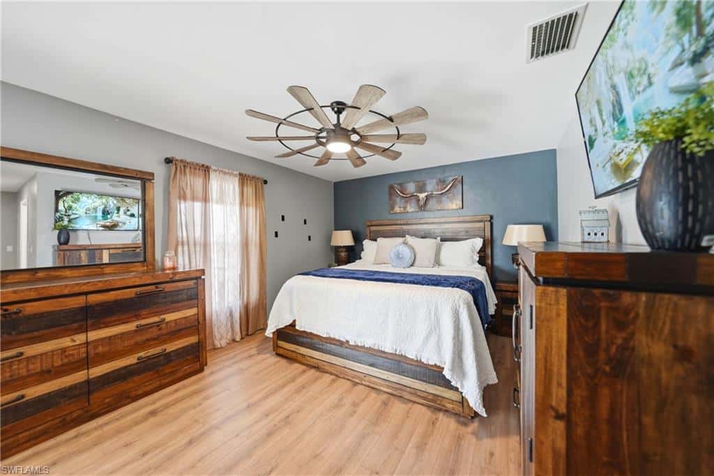 515 Gleason Pkwy, Cape Coral, photo 16