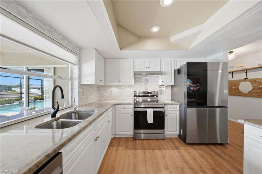 515 Gleason Pkwy, Cape Coral, photo 7