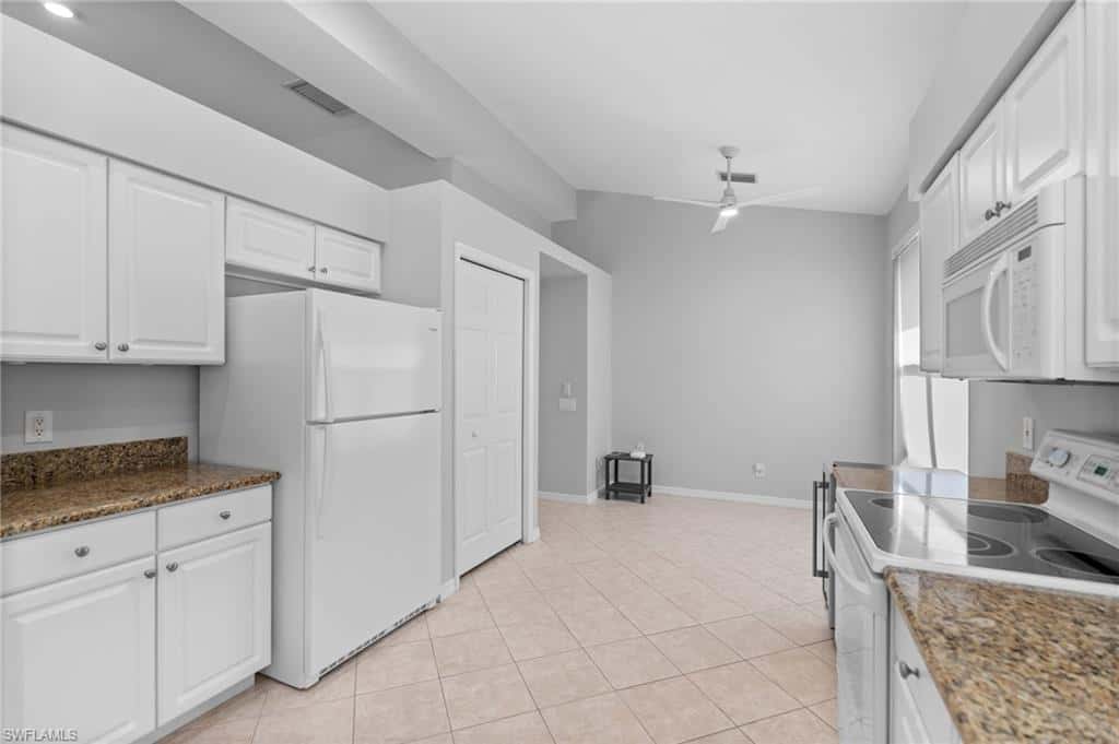 1717 Winding Oaks Way, Naples, photo 13