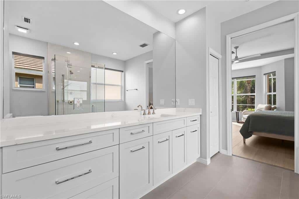 1717 Winding Oaks Way, Naples, photo 17