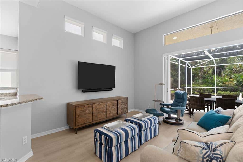 1717 Winding Oaks Way, Naples, photo 10