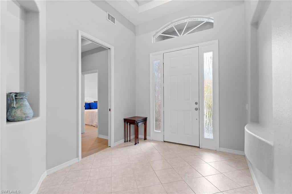 1717 Winding Oaks Way, Naples, photo 4