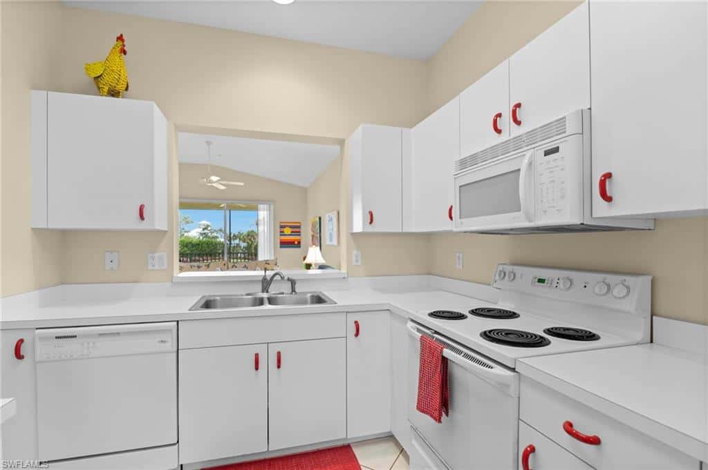 2345 Carrington Ct #204, Naples, photo 9