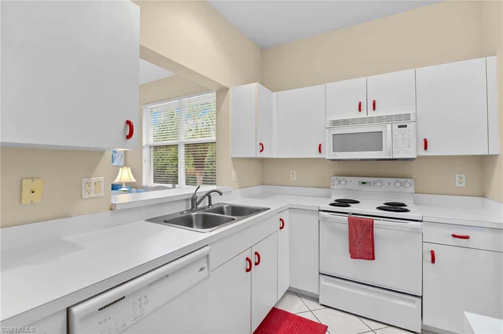 2345 Carrington Ct #204, Naples, photo 8
