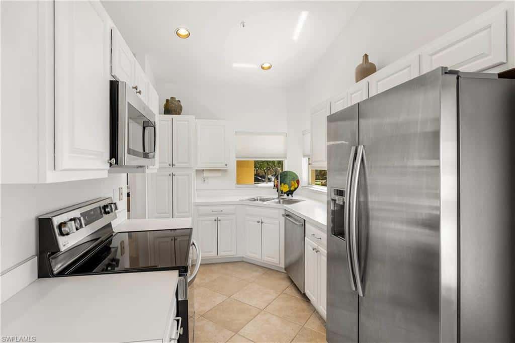 24736 Lakemont Cove Ln #201, Bonita Springs, photo 9