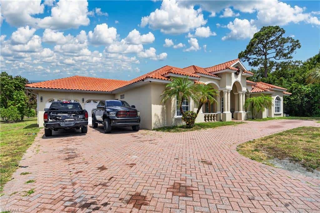 614 Jackson Ave, Lehigh Acres, photo 21