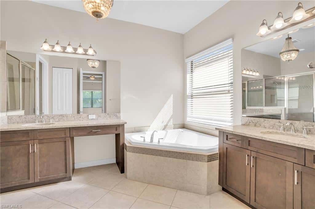 4420 Aurora St, Naples, photo 25
