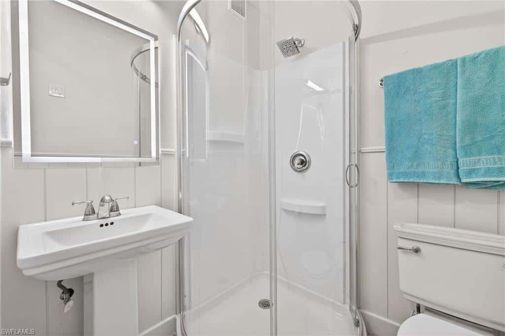 243 Driftwood Ln, Fort Myers Beach, photo 22