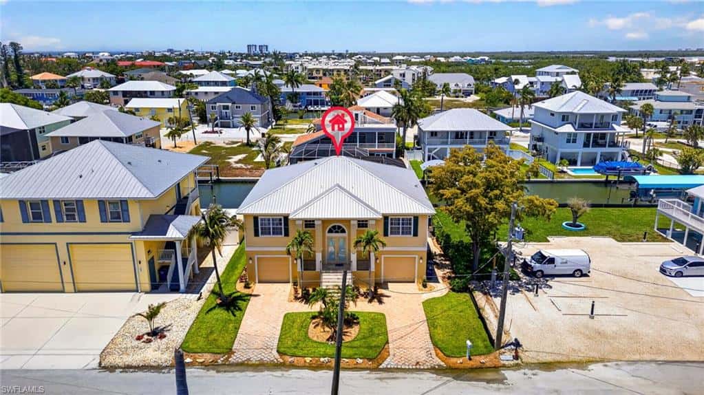 243 Driftwood Ln, Fort Myers Beach, photo 33