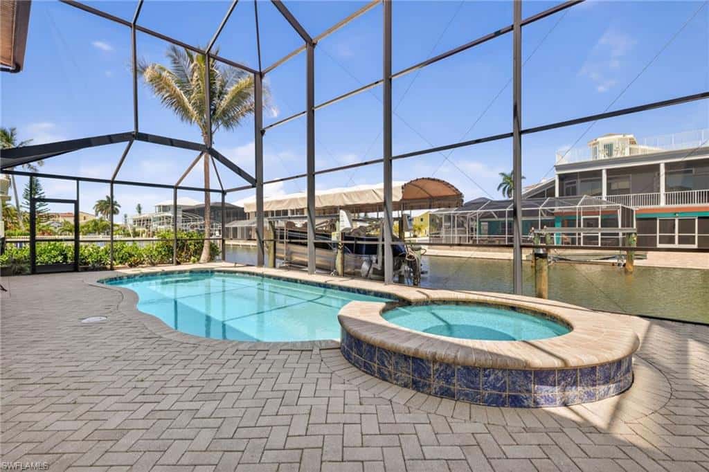 243 Driftwood Ln, Fort Myers Beach, photo 29