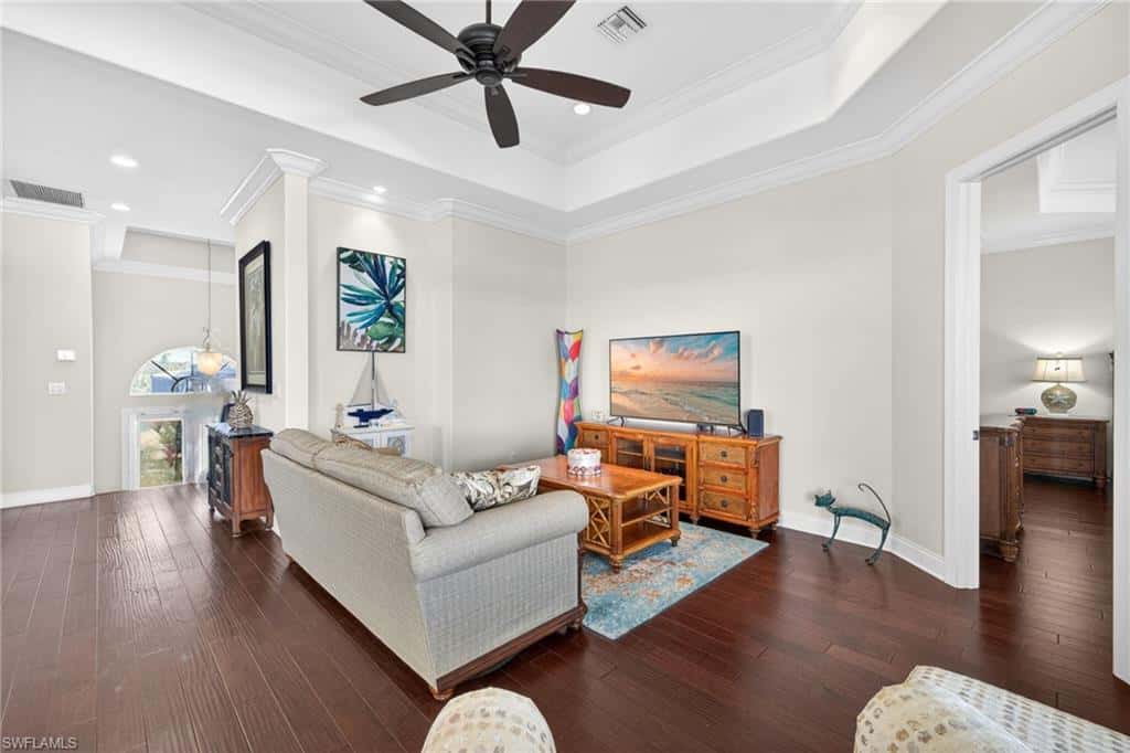 243 Driftwood Ln, Fort Myers Beach, photo 8