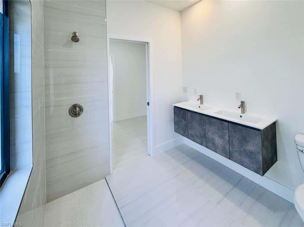 3424 21st Pl, Cape Coral, photo 12