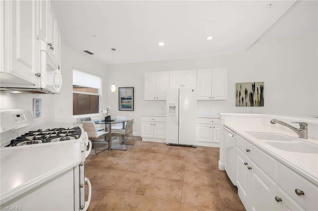 3141 Aviamar Cir #103, Naples, photo 9