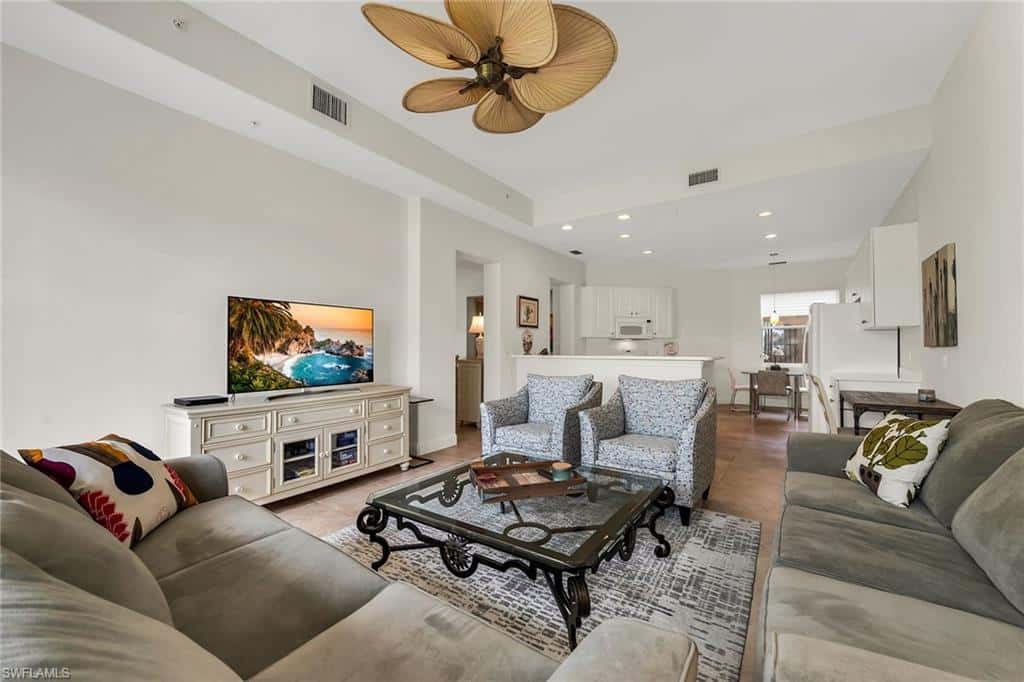 3141 Aviamar Cir #103, Naples, photo 4