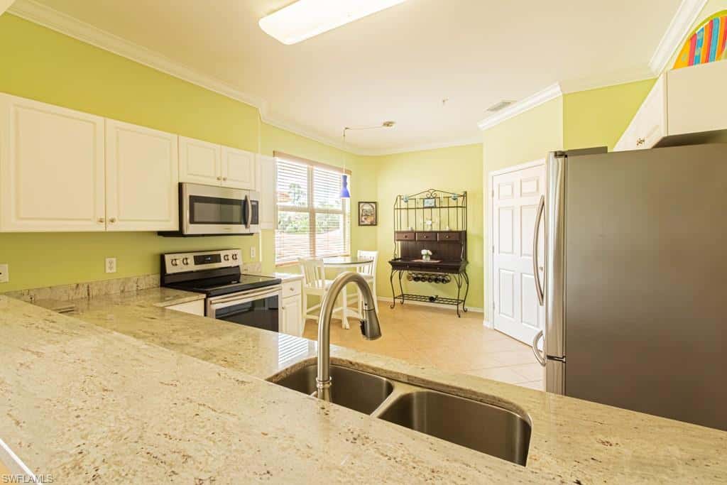 3977 Bishopwood Ct #206, Naples, photo 5