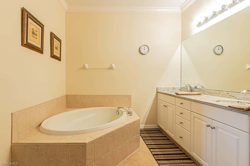 3977 Bishopwood Ct #206, Naples, photo 11