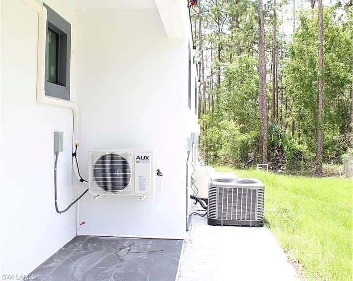 2504 2nd St, Lehigh Acres, photo 20