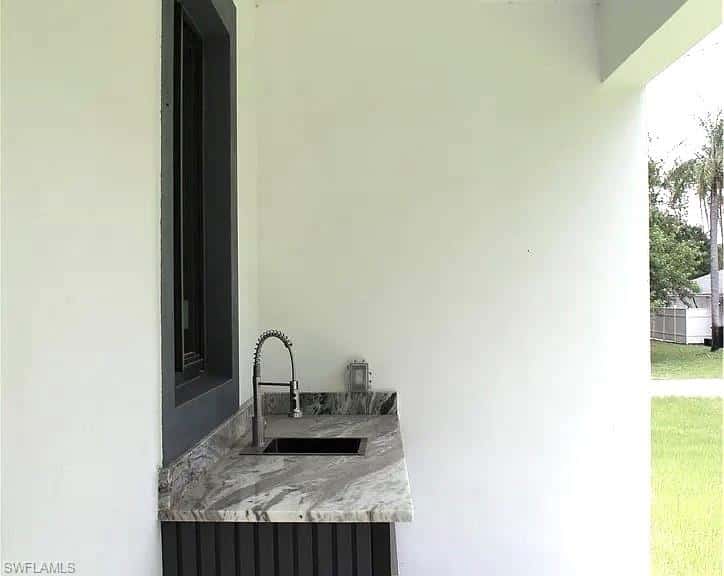 2504 2nd St, Lehigh Acres, photo 18