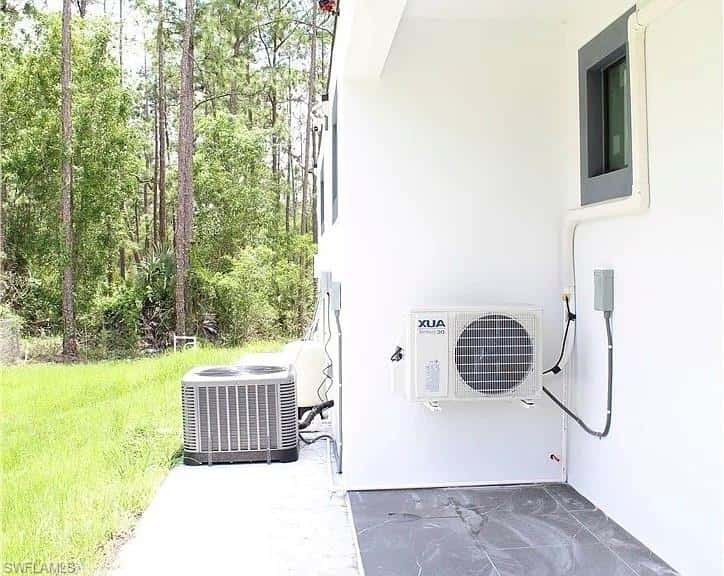 405 15th St, Lehigh Acres, photo 20