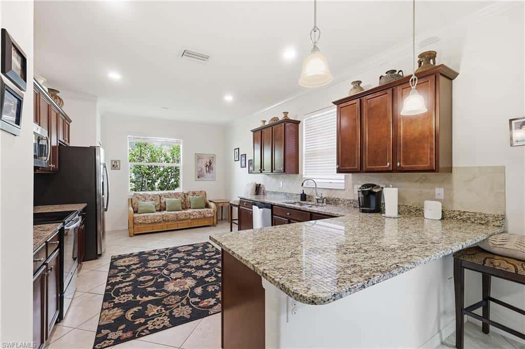 9577 Mirada Blvd, Fort Myers, photo 5