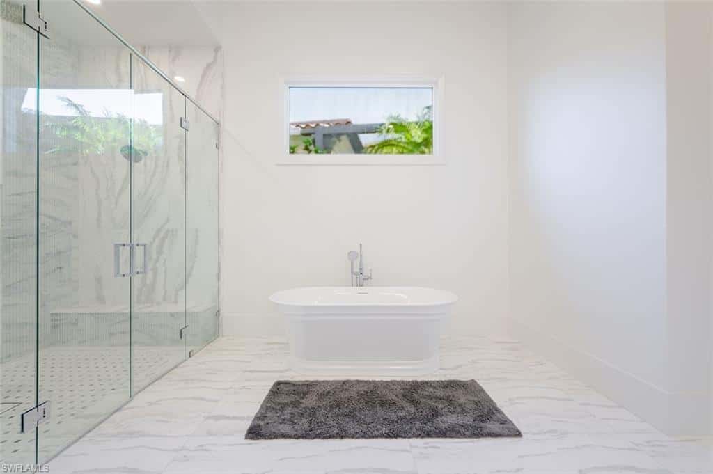 2749 Medallist Ln, Naples, photo 21