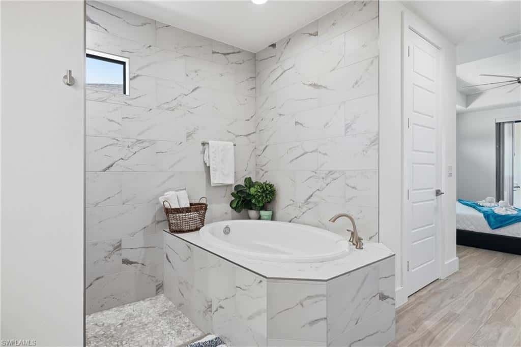 1214 29th Ter, Cape Coral, photo 12
