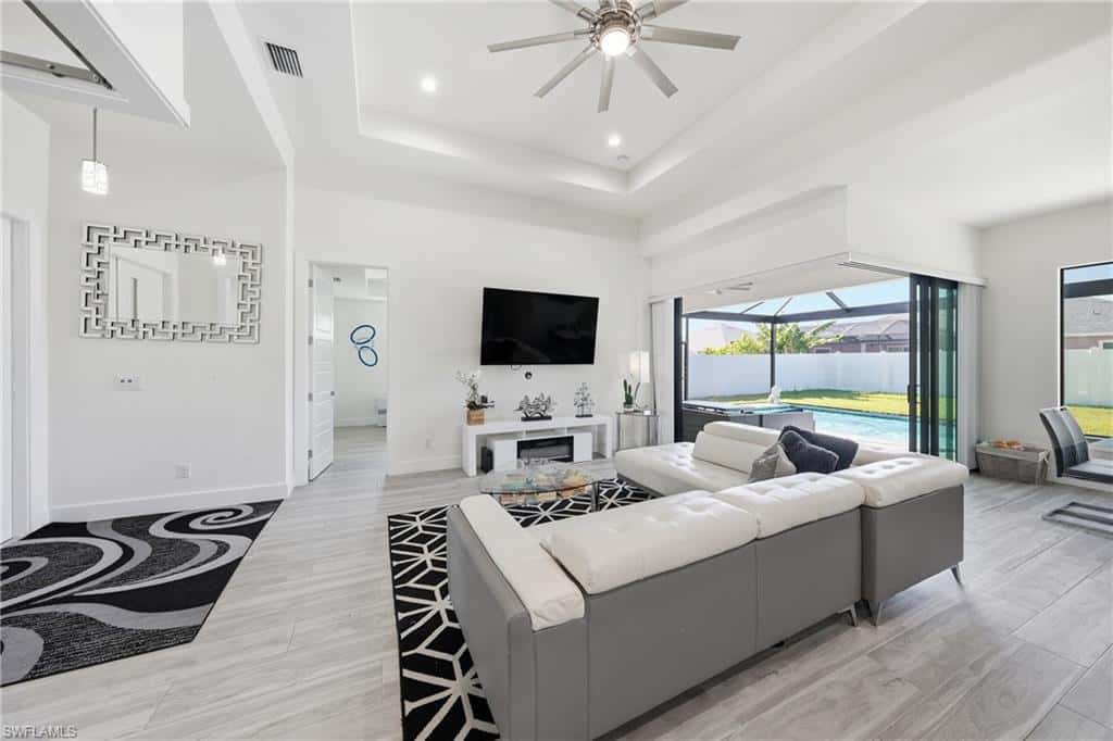 1214 29th Ter, Cape Coral, photo 22
