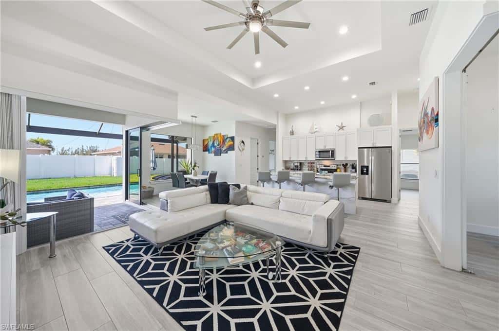 1214 29th Ter, Cape Coral, photo 4