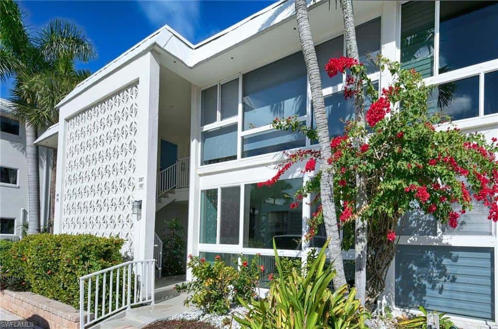 2100 Gulf Shore Blvd #107, Naples, photo 6