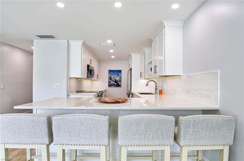 2100 Gulf Shore Blvd #107, Naples, photo 13