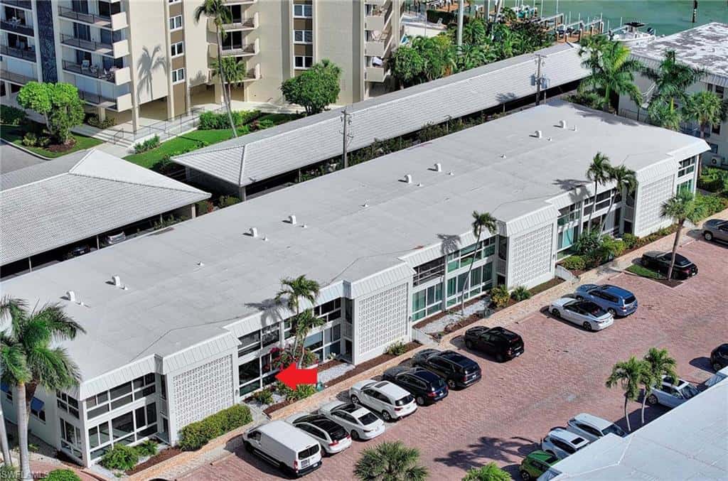 2100 Gulf Shore Blvd #107, Naples, photo 32