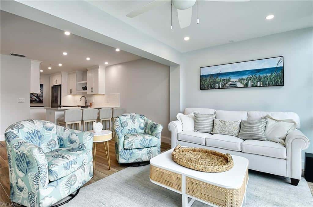 2100 Gulf Shore Blvd #107, Naples, photo 11