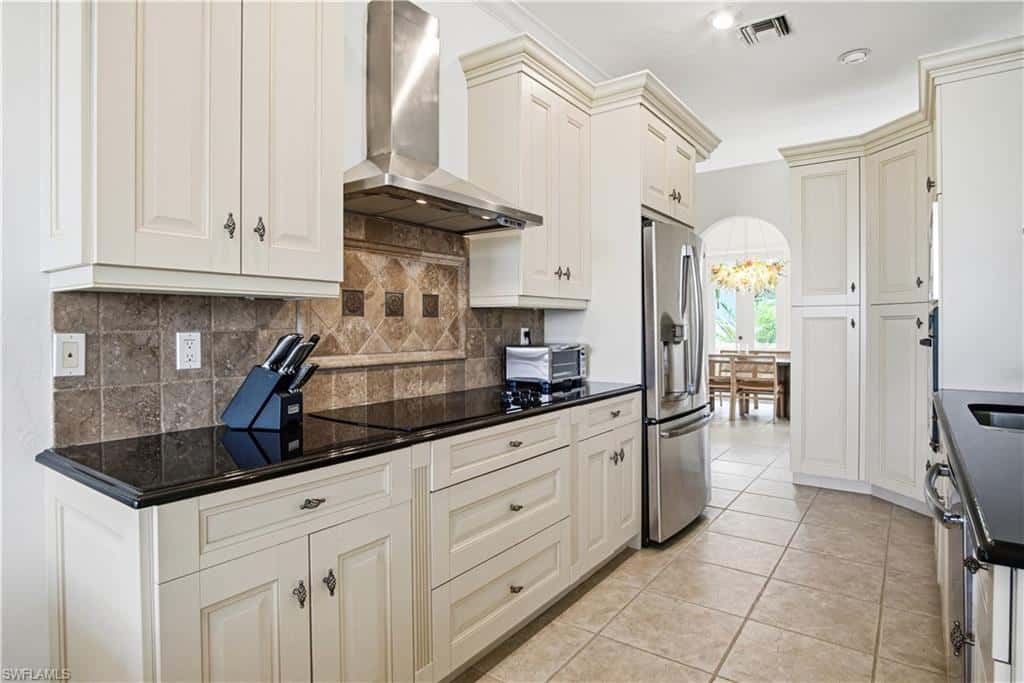 201 San Mateo Dr, Bonita Springs, photo 13