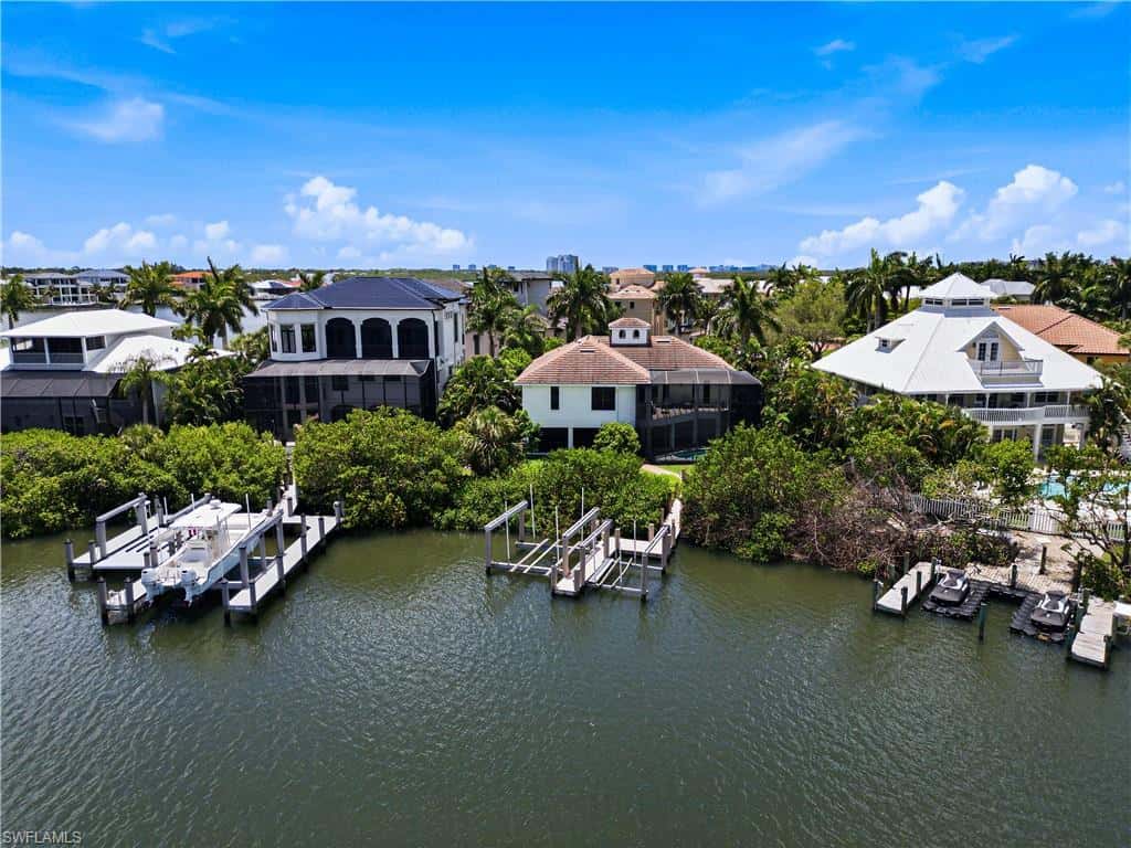 201 San Mateo Dr, Bonita Springs, photo 5