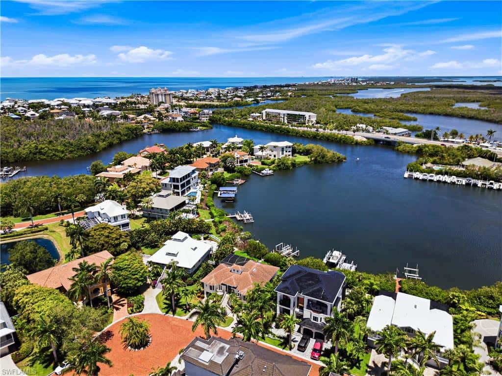 201 San Mateo Dr, Bonita Springs, photo 33