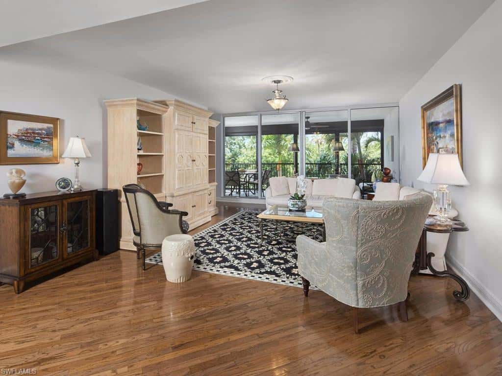 7225 Pelican Bay Blvd #203, Naples, photo 4