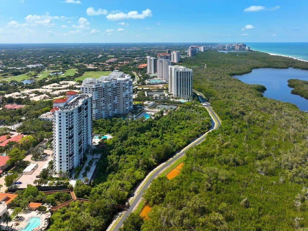 7225 Pelican Bay Blvd #203, Naples, photo 21