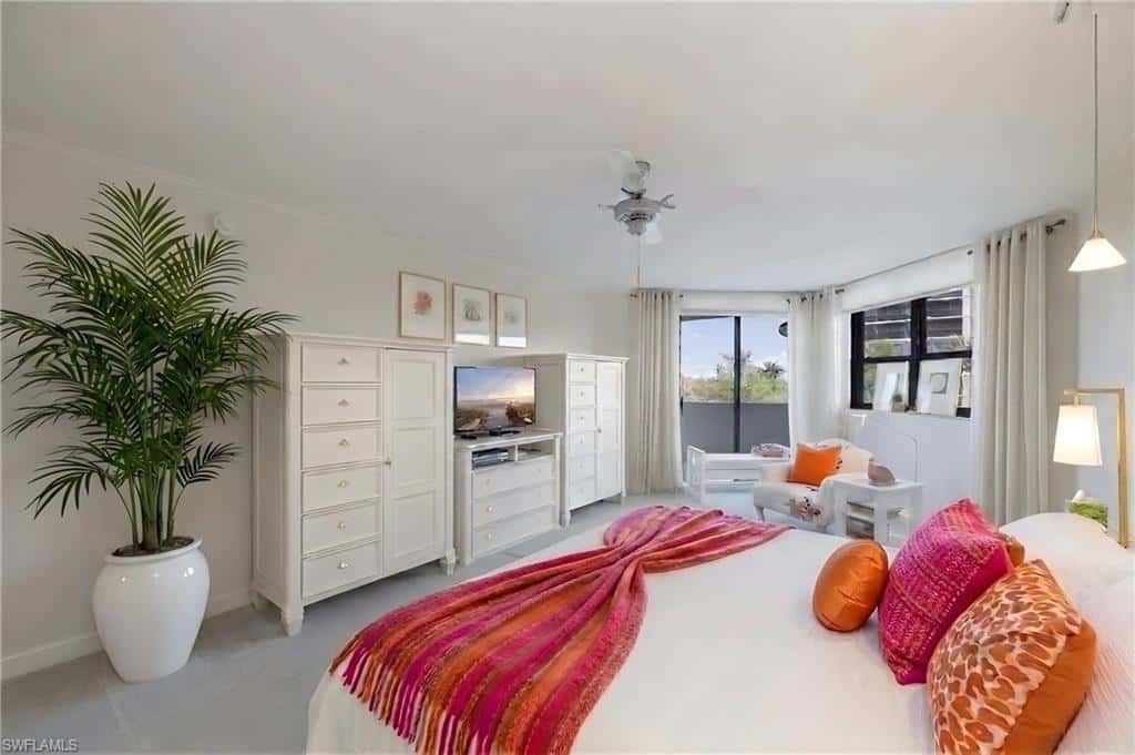 6001 Pelican Bay Blvd #204, Naples, photo 9