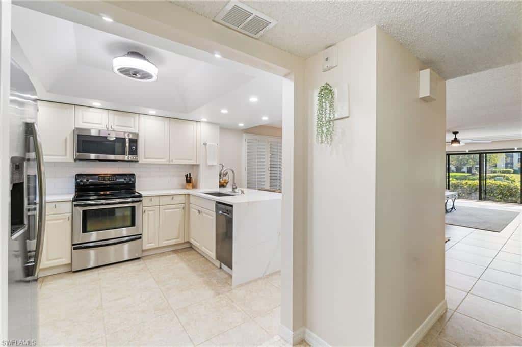 1526 Oyster Catcher Pt #1526a, Naples, photo 6