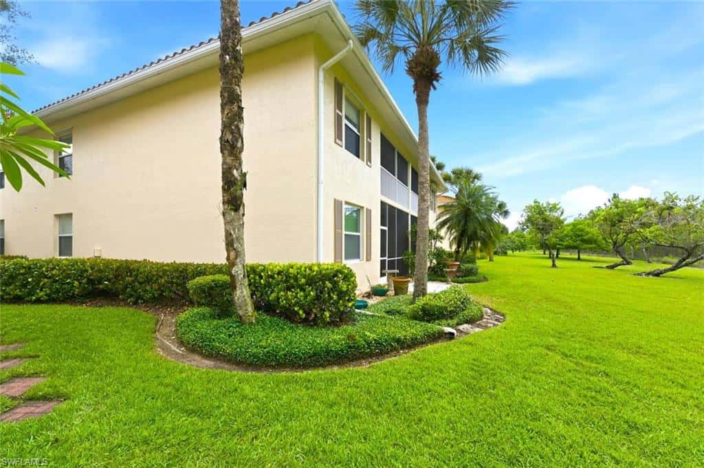 357 Robin Hood Cir #202, Naples, photo 22