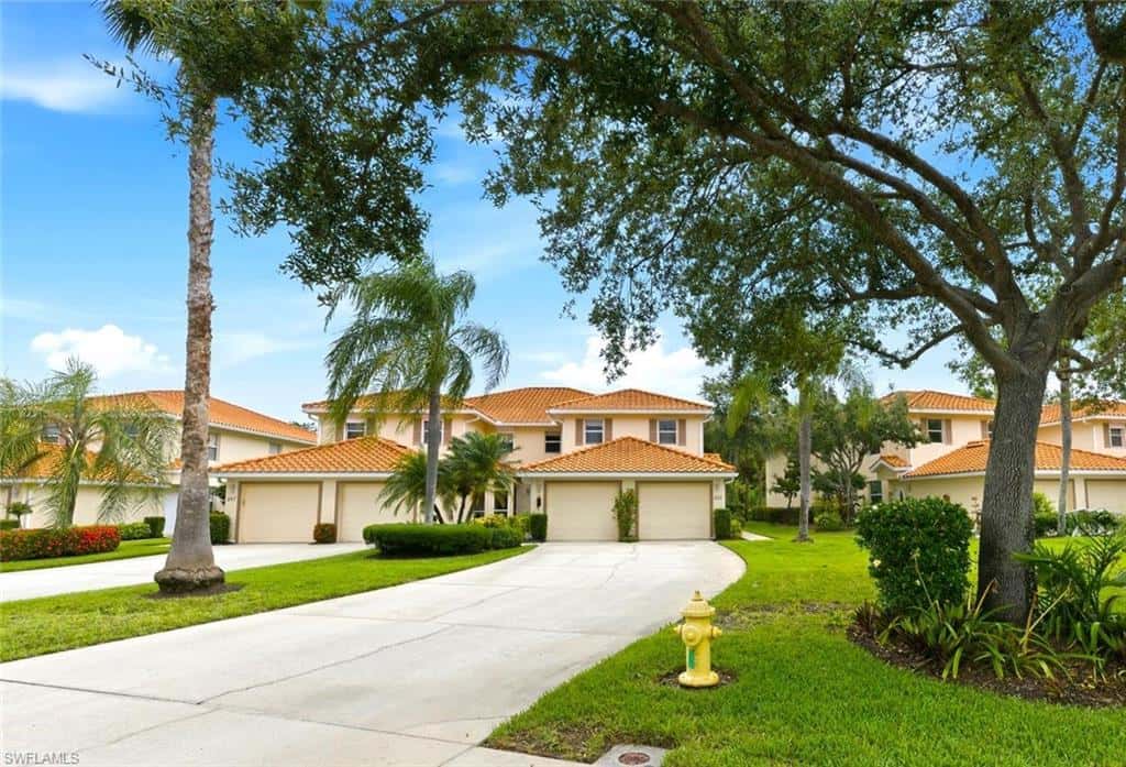357 Robin Hood Cir #202, Naples, photo 7