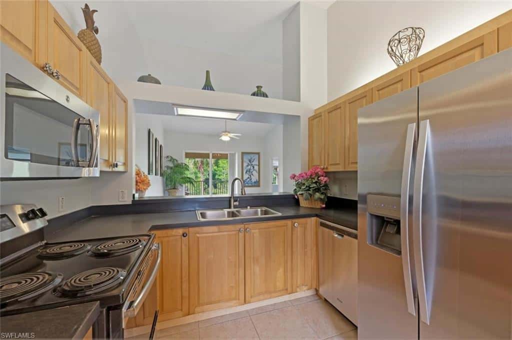 357 Robin Hood Cir #202, Naples, photo 4