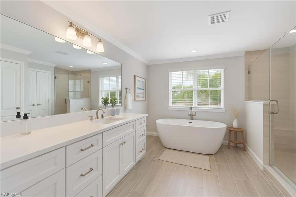 8364 Laurel Lakes Blvd, Naples, photo 27