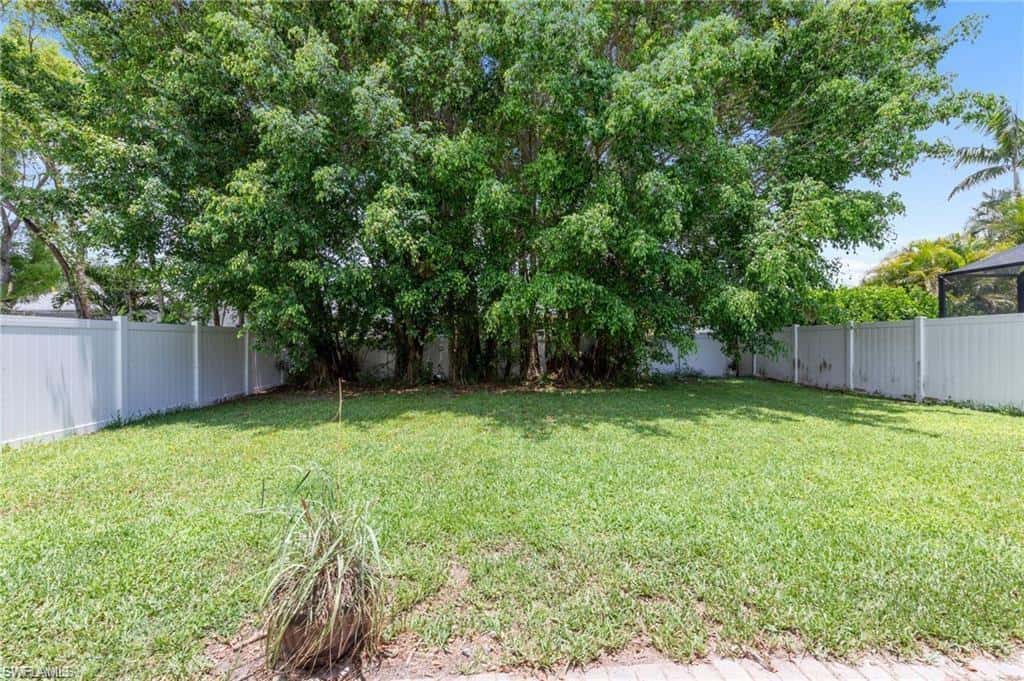 8364 Laurel Lakes Blvd, Naples, photo 42
