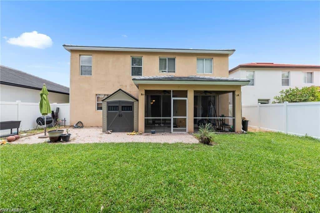 8364 Laurel Lakes Blvd, Naples, photo 43