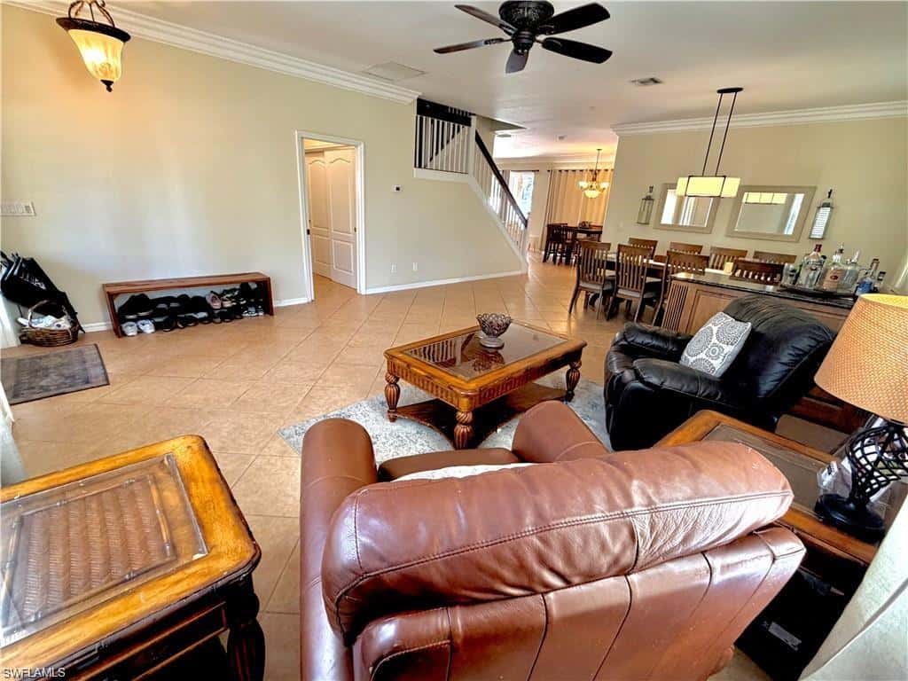 8364 Laurel Lakes Blvd, Naples, photo 5