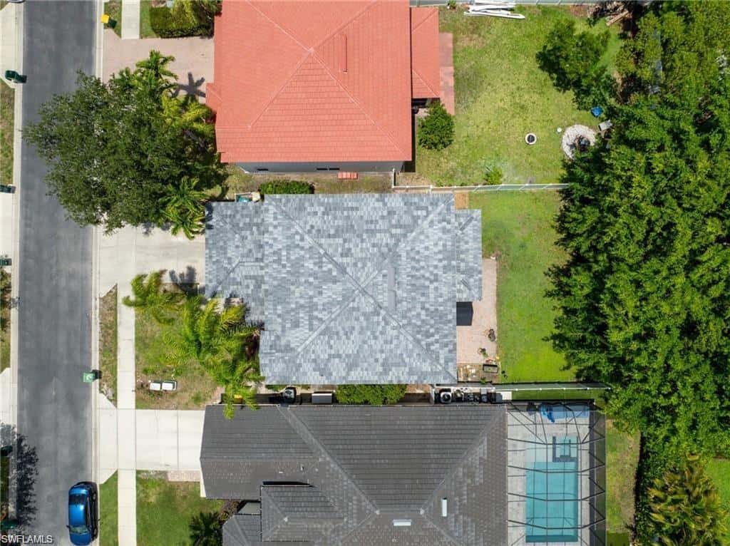 8364 Laurel Lakes Blvd, Naples, photo 41