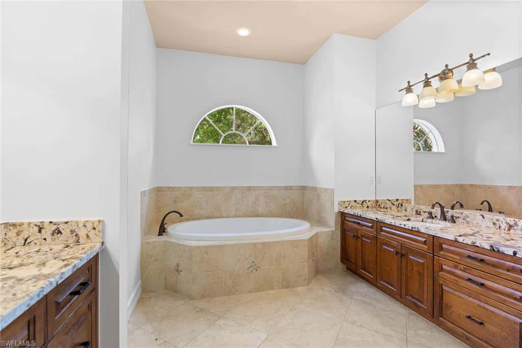 61 Constitution Dr, Naples, photo 26