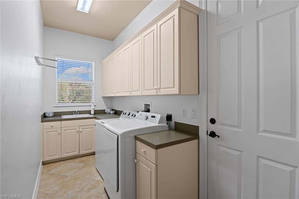 61 Constitution Dr, Naples, photo 32